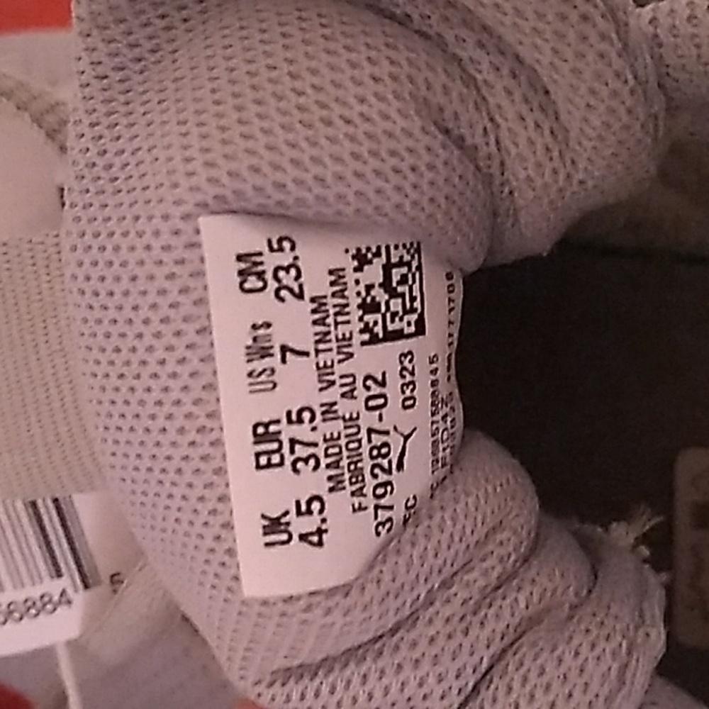 Puma Vital Refresh Sneaker - Picture 5 of 6